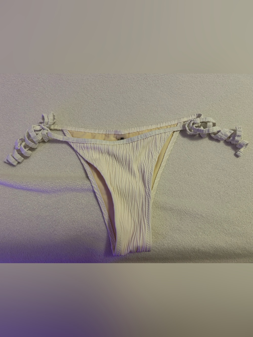 Side-Tie Ribbed Bikini Bottom in Cream